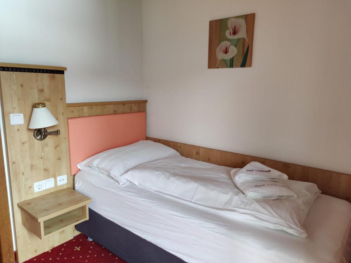באד גויסרן Hotel Lindwurm מראה חיצוני תמונה